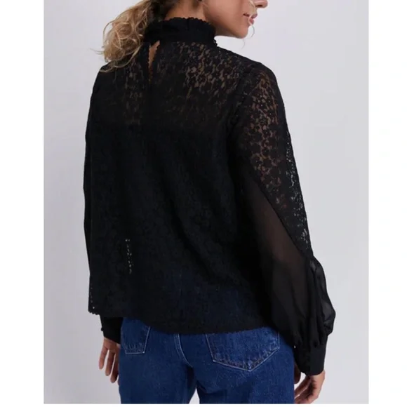TUCKERNUCK Black Lace Rosalee Blouse NEW